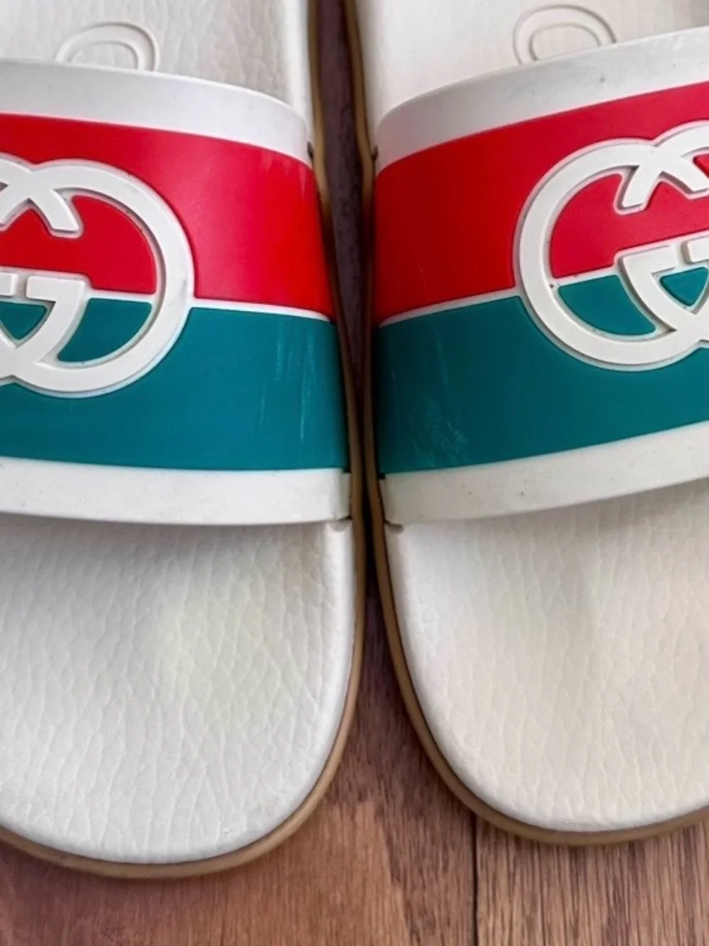 Gucci mens White Slides with Red and Green Stripe Strap